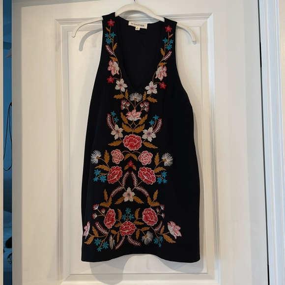 Vici Collections Floral Black Shift Dress Small - Picture 3 of 10